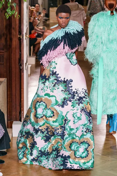 Look 13